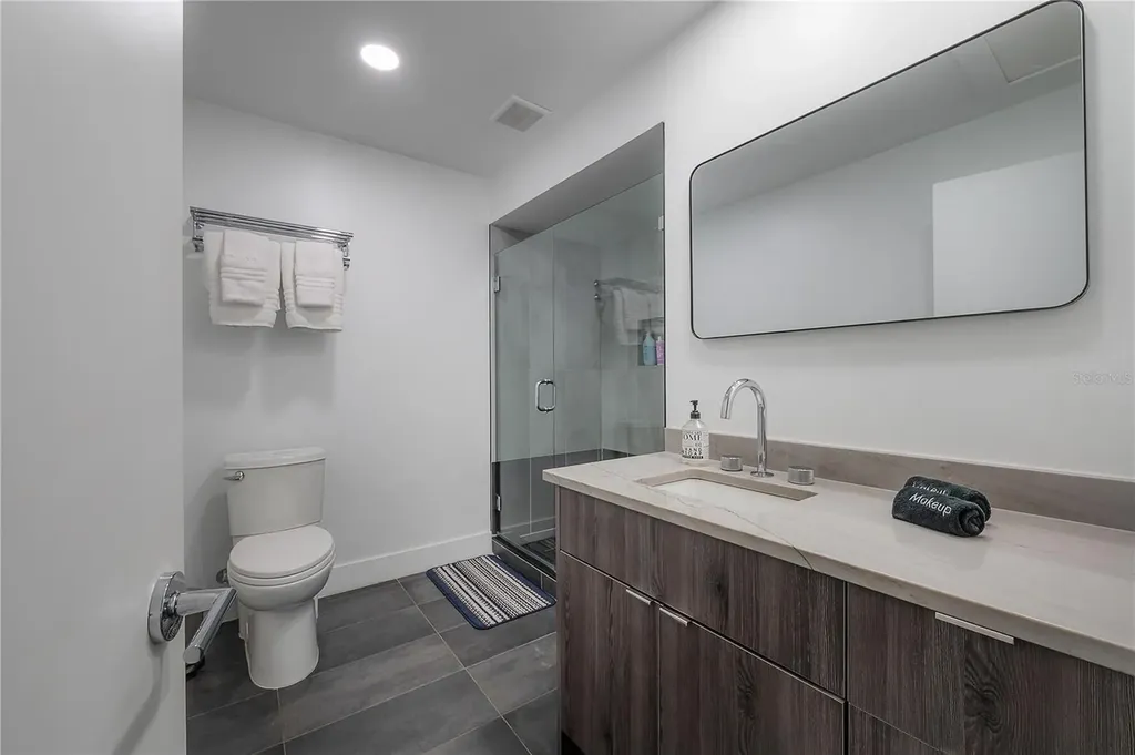 8757 Bay Pointe Drive Tampa FL 33615