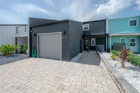 8757 Bay Pointe Drive Tampa FL 33615