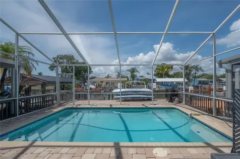 8757 Bay Pointe Drive Tampa FL 33615