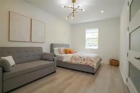 7964 Waterfield Avenue Orlando FL 32832