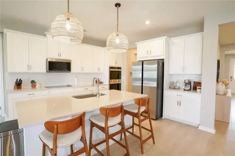7964 Waterfield Avenue Orlando FL 32832