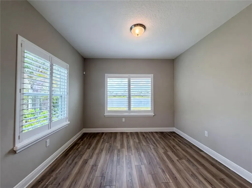 10710 Falling Leaf Court Parrish FL 34219