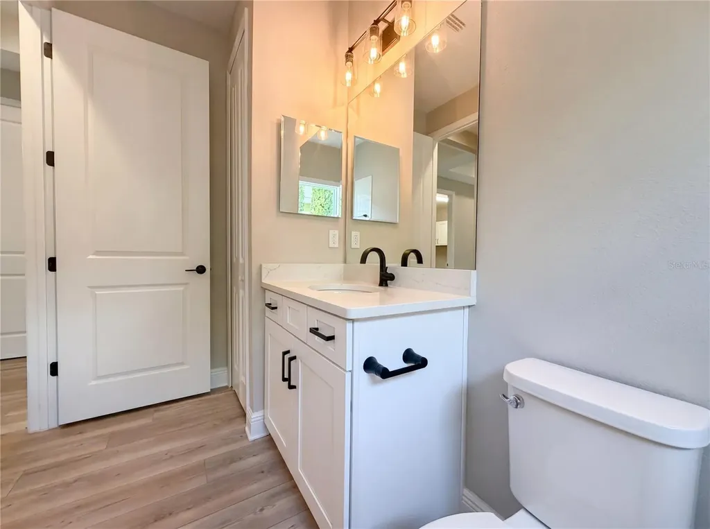 10710 Falling Leaf Court Parrish FL 34219