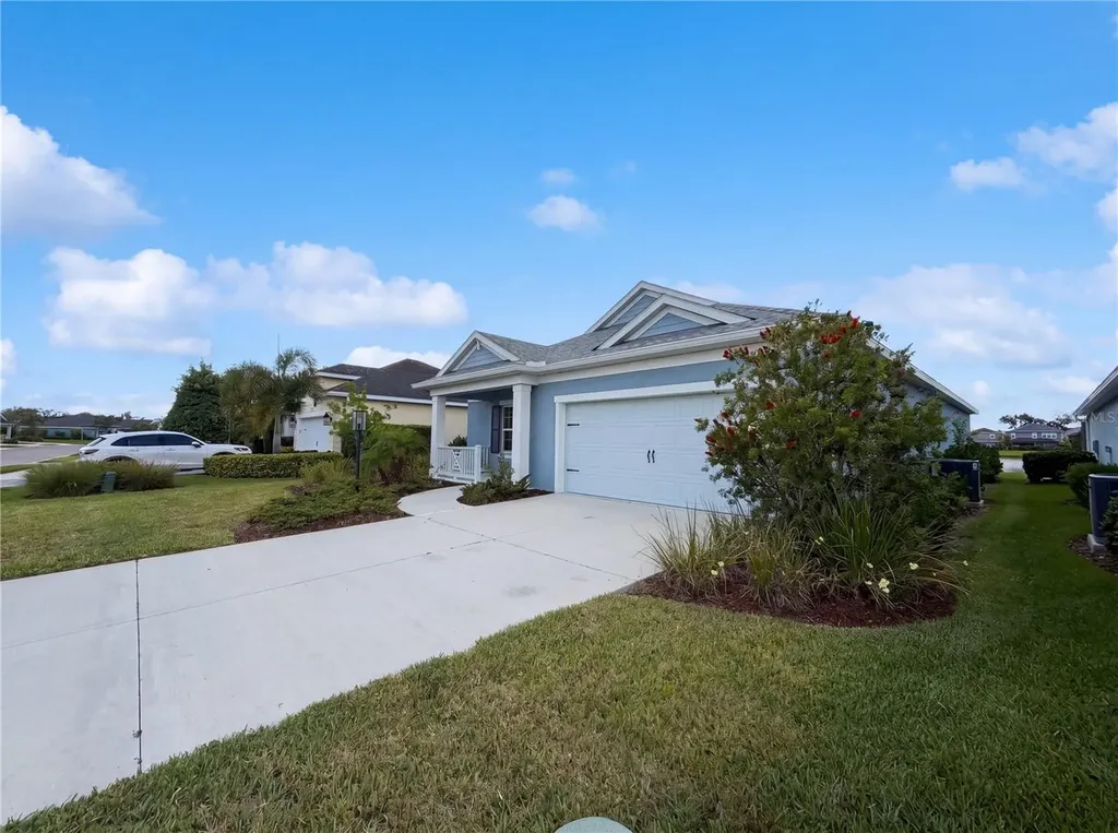 10710 Falling Leaf Court Parrish FL 34219