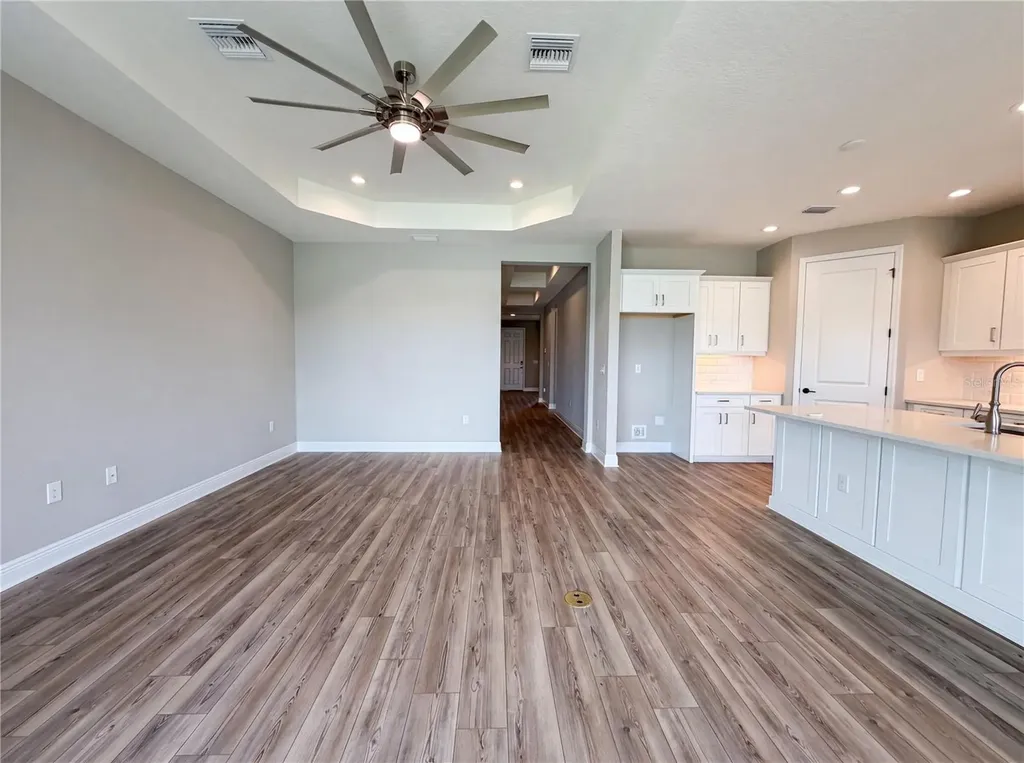 10710 Falling Leaf Court Parrish FL 34219
