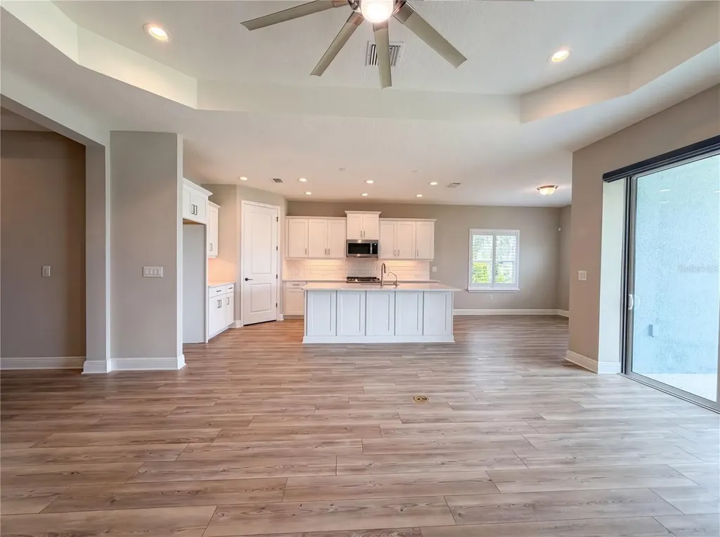 10710 Falling Leaf Court Parrish FL 34219