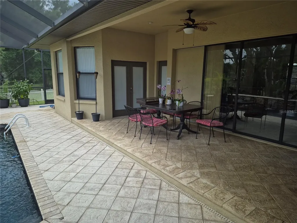 1224 Carriage Park Drive Valrico FL 33594