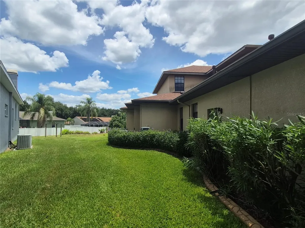 1224 Carriage Park Drive Valrico FL 33594