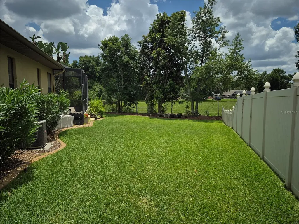 1224 Carriage Park Drive Valrico FL 33594