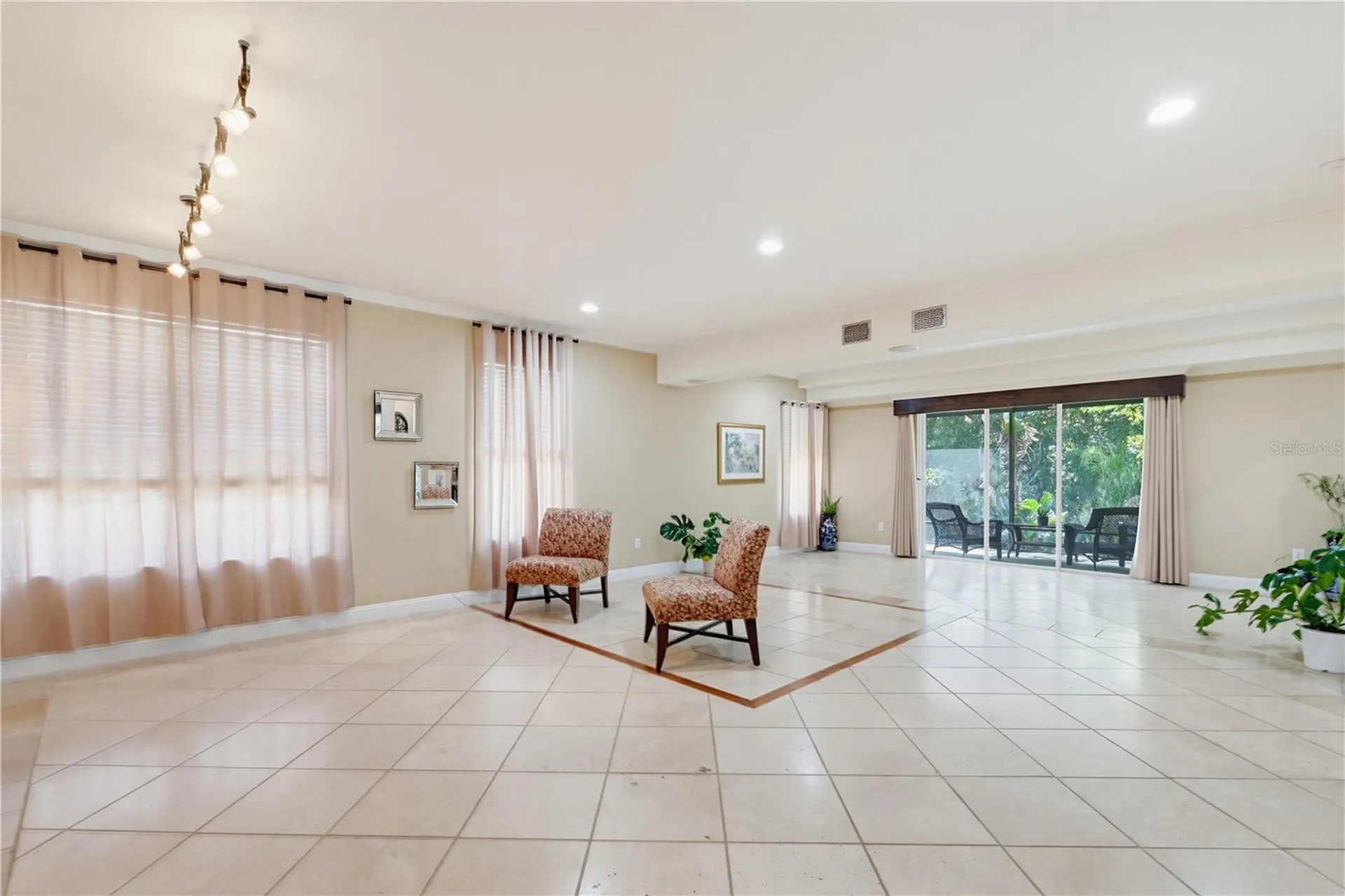10842 Wild Cotton Court Land O Lakes FL 34638