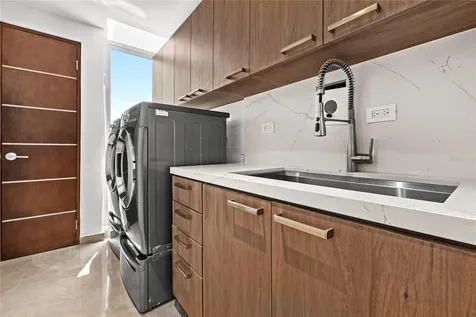 1212 Luchetti Street San Juan PR 00907