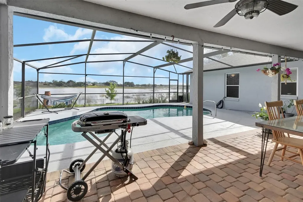 2446 Alton Road Deltona FL 32738