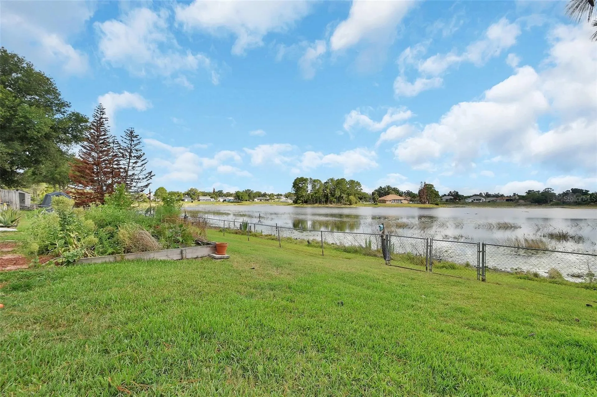 2446 Alton Road Deltona FL 32738