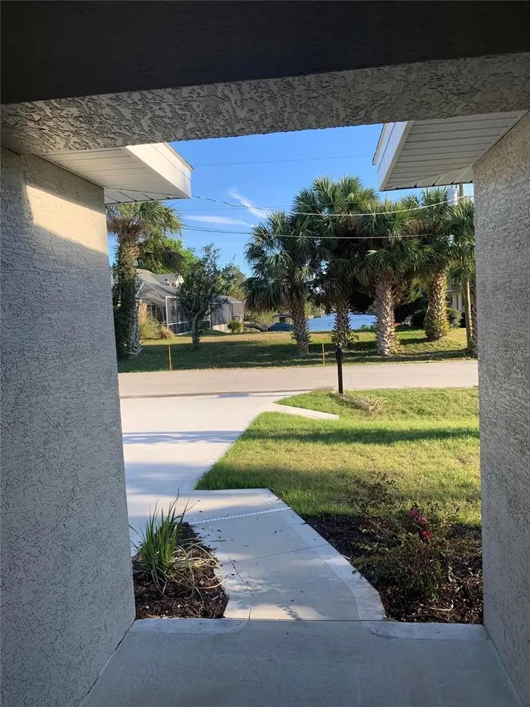 7 Cunningham Lane Palm Coast FL 32137
