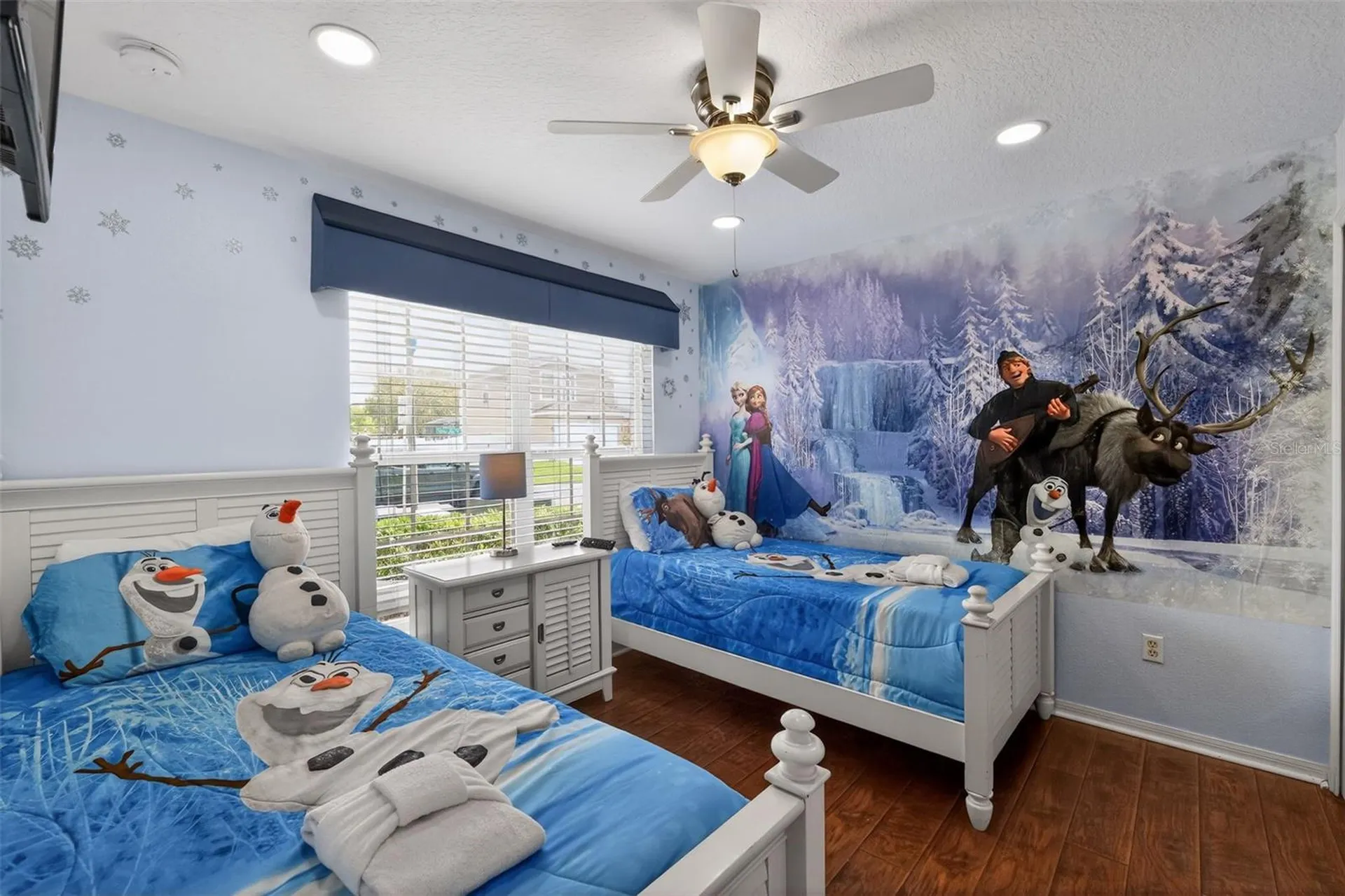 165 Scrub Jay Way Davenport FL 33896