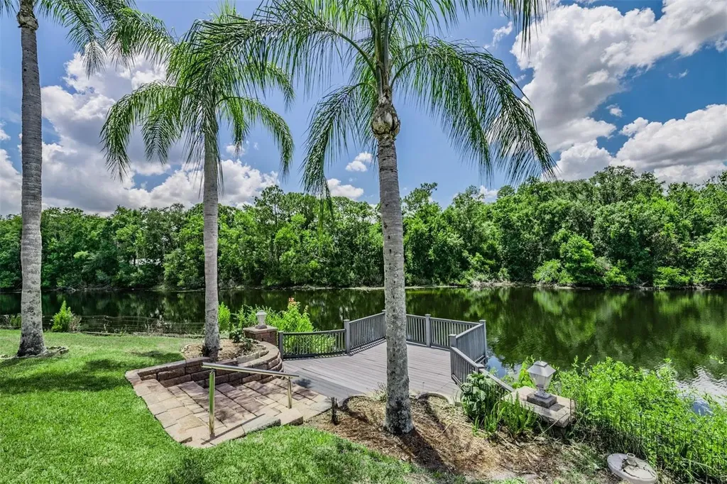 3817 Nicholas Court Tarpon Springs FL 34688