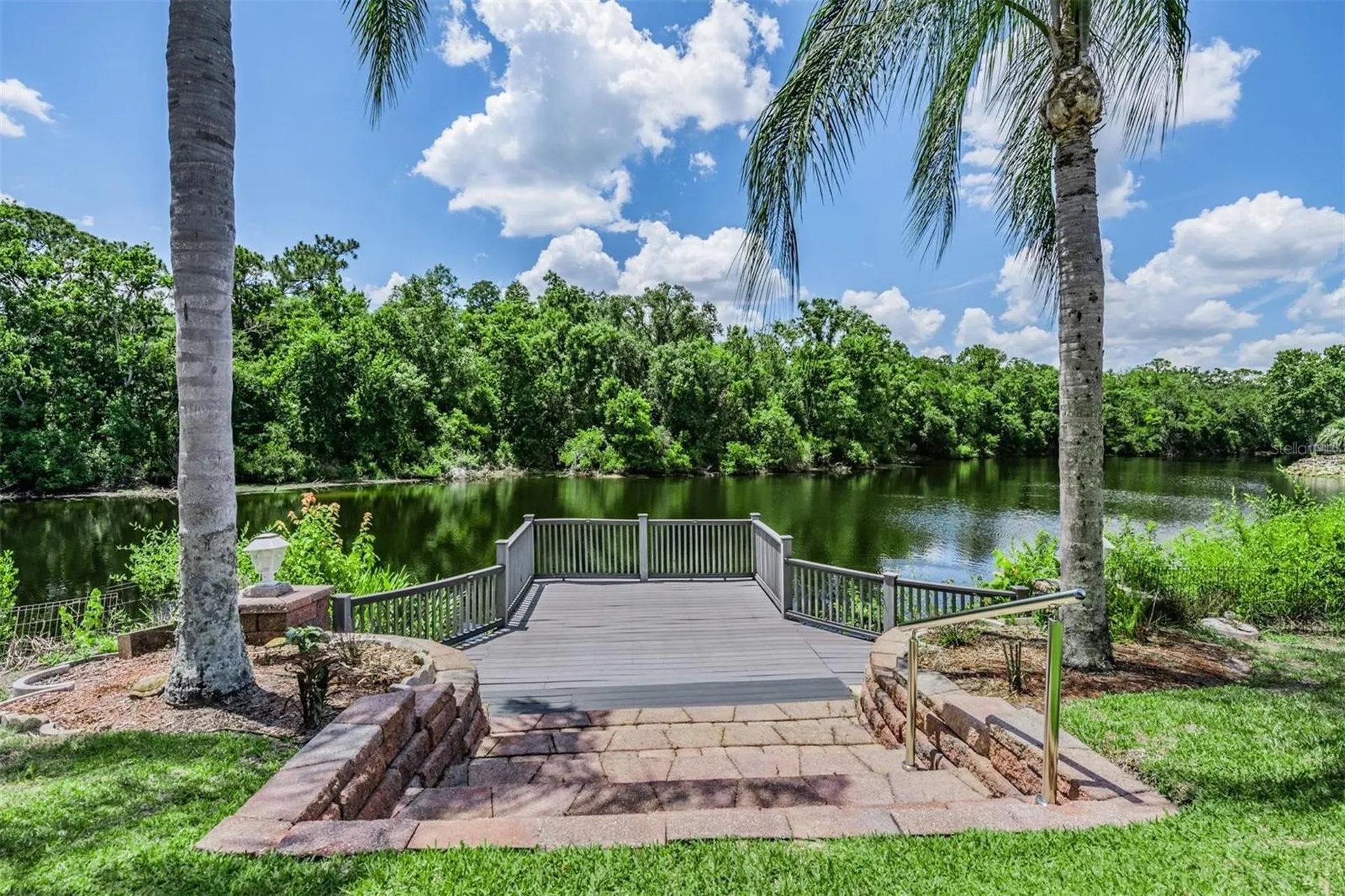 3817 Nicholas Court Tarpon Springs FL 34688