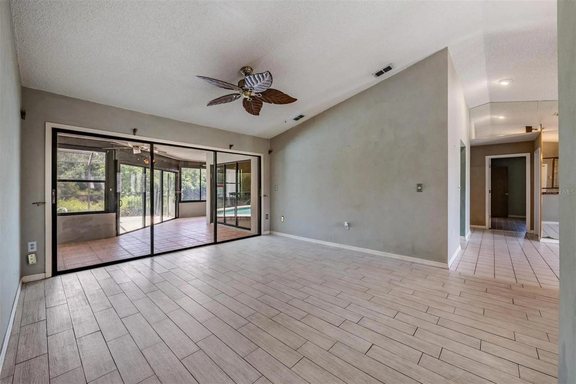 3817 Nicholas Court Tarpon Springs FL 34688