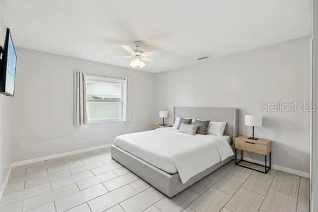 2026 Kings Crossing SW Winter Haven FL 33880