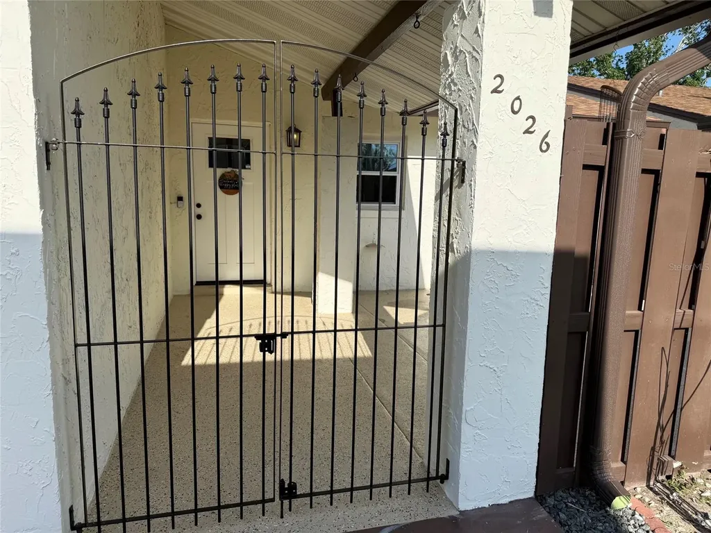 2026 Kings Crossing SW Winter Haven FL 33880