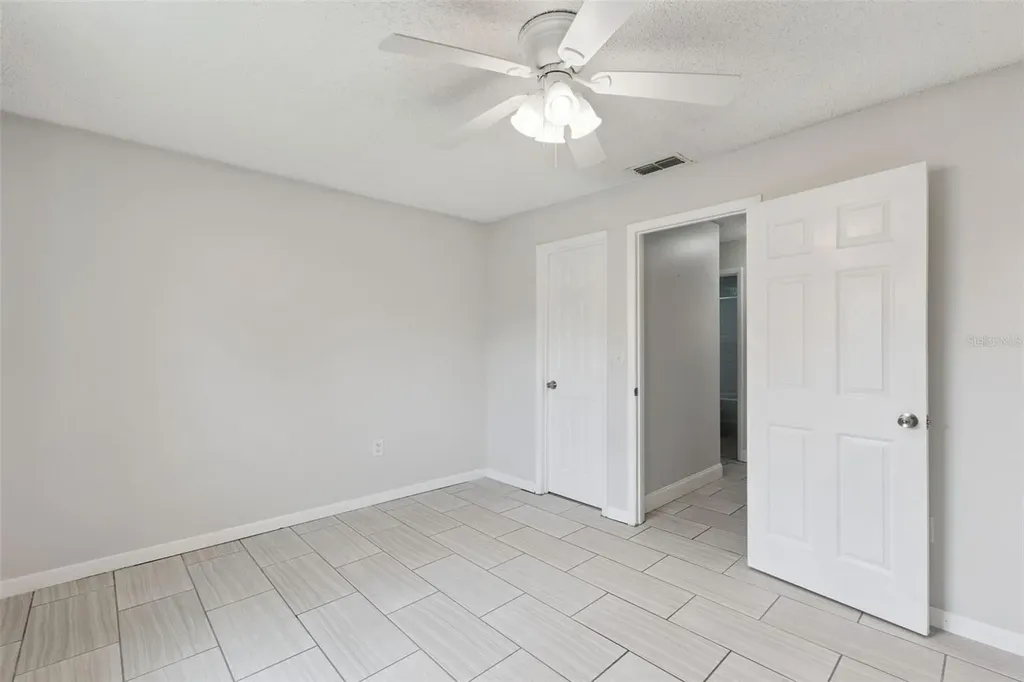 2026 Kings Crossing SW Winter Haven FL 33880