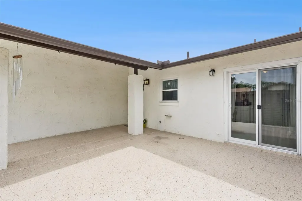 2026 Kings Crossing SW Winter Haven FL 33880