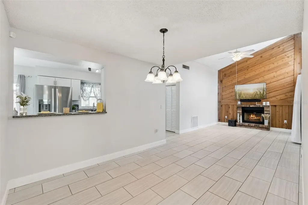 2026 Kings Crossing SW Winter Haven FL 33880