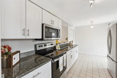 2026 Kings Crossing SW Winter Haven FL 33880