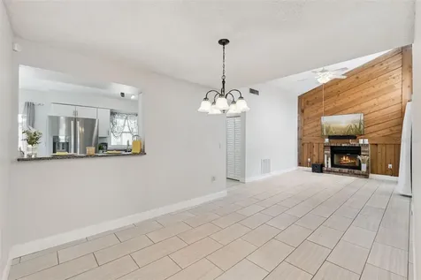 2026 Kings Crossing SW Winter Haven FL 33880