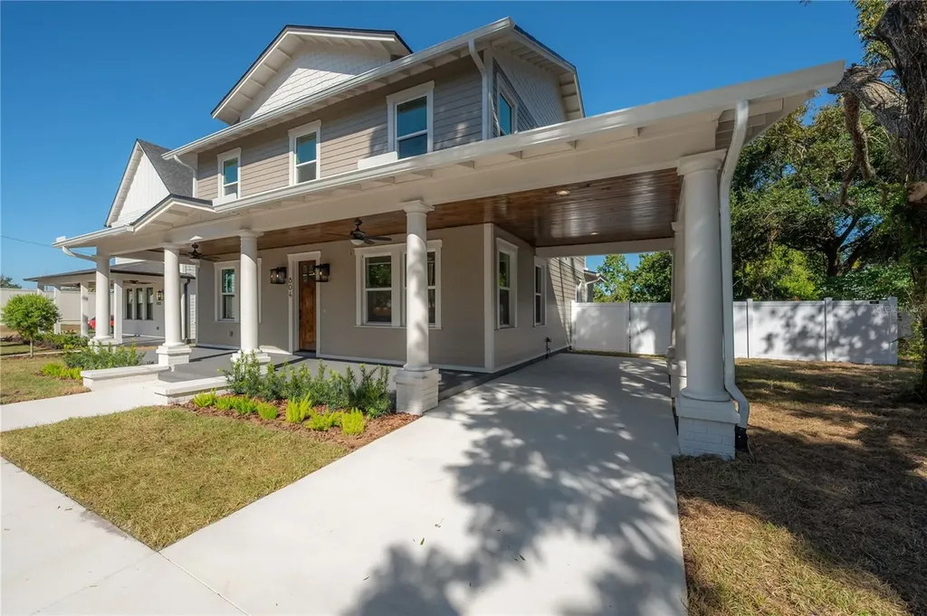 804 E Wilder Avenue Tampa FL 33603