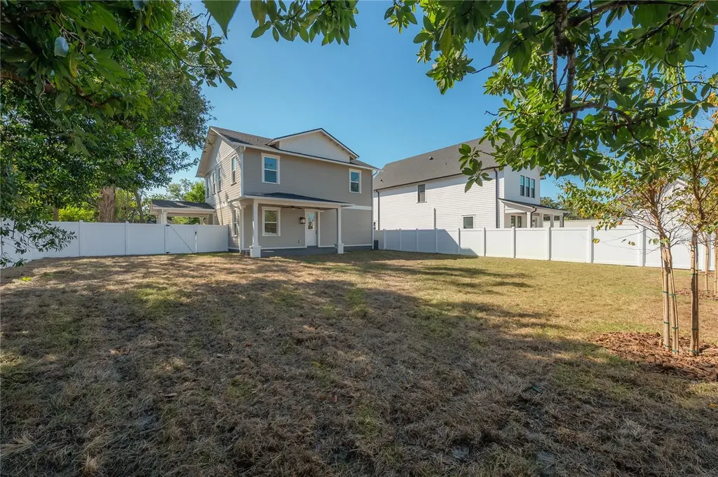 804 E Wilder Avenue Tampa FL 33603