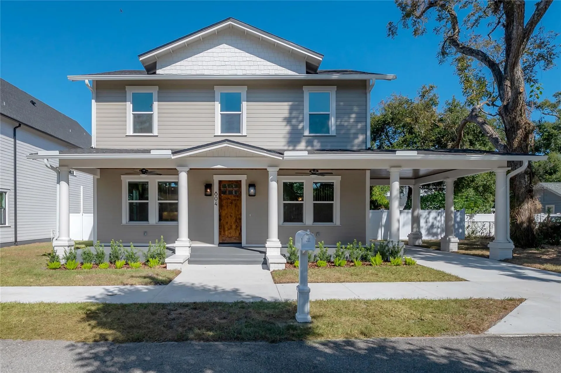 804 E Wilder Avenue Tampa FL 33603