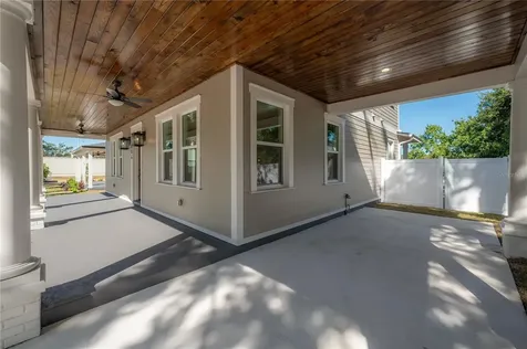 804 E Wilder Avenue Tampa FL 33603