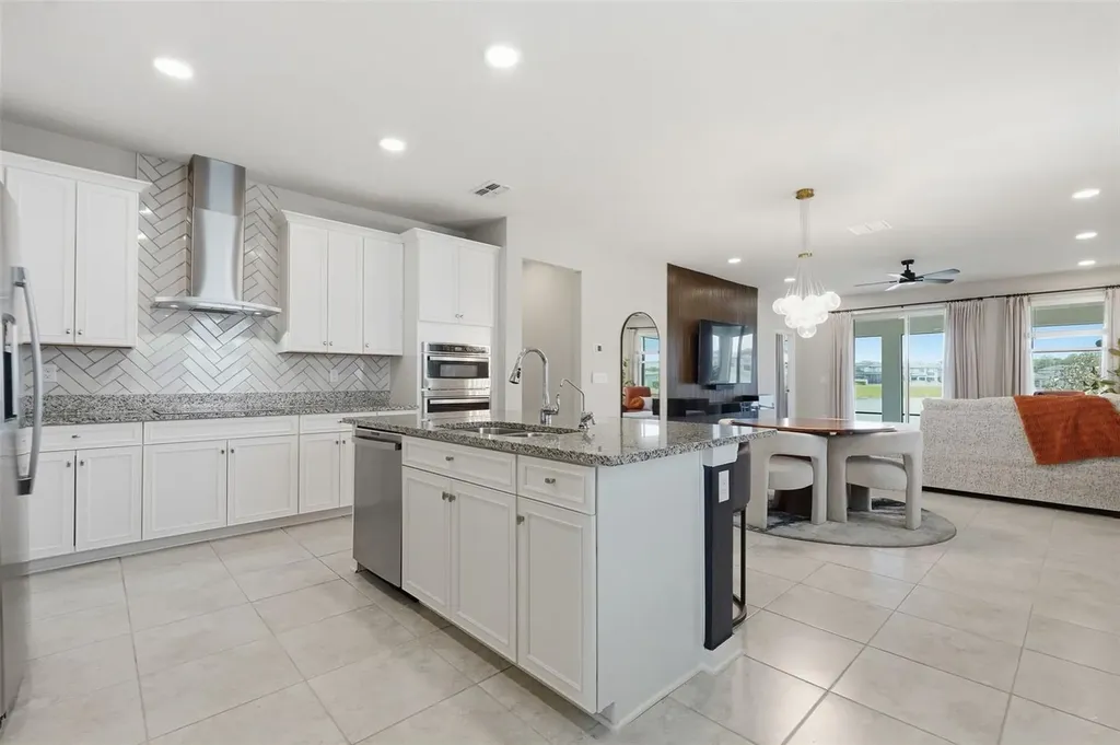 5059 Bromeliad Avenue Wimauma FL 33598
