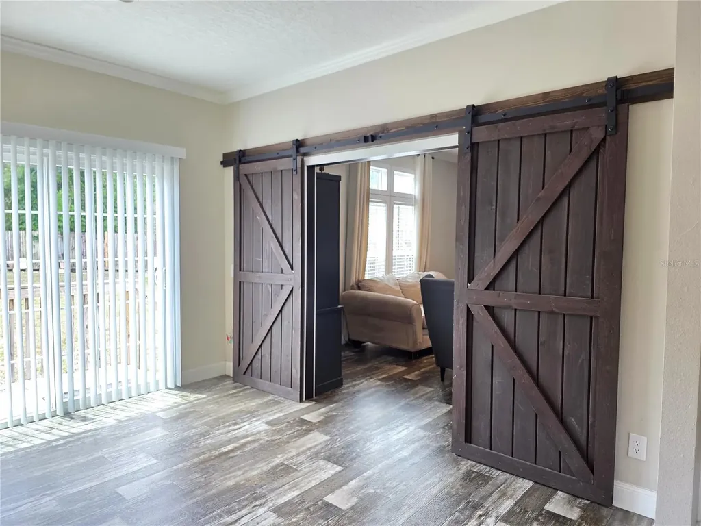10617 Skewlee Gardens Drive Thonotosassa FL 33592