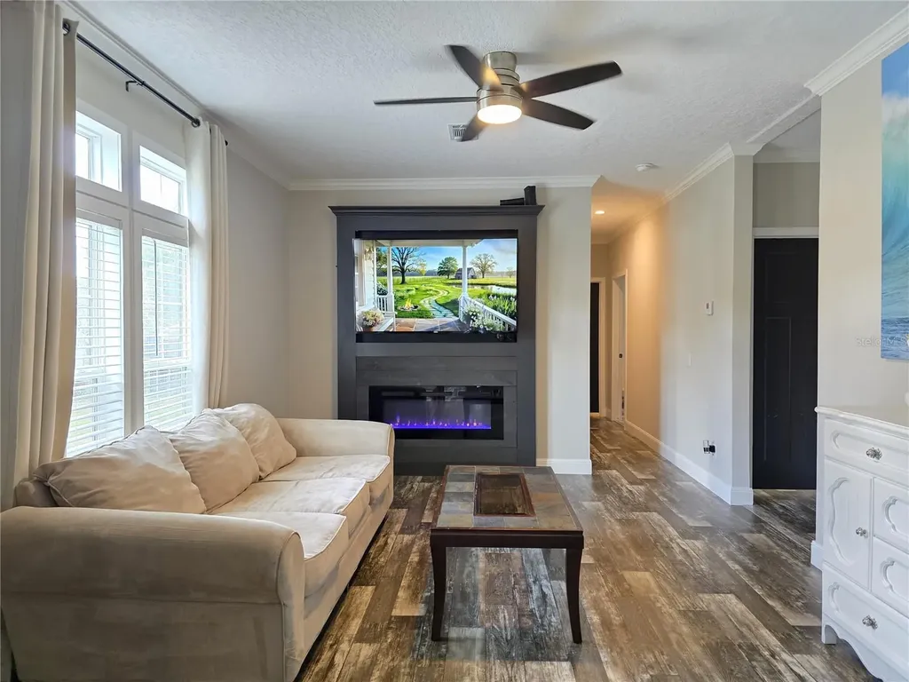 10617 Skewlee Gardens Drive Thonotosassa FL 33592