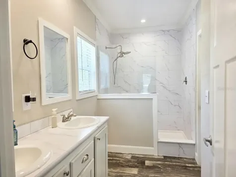 10617 Skewlee Gardens Drive Thonotosassa FL 33592