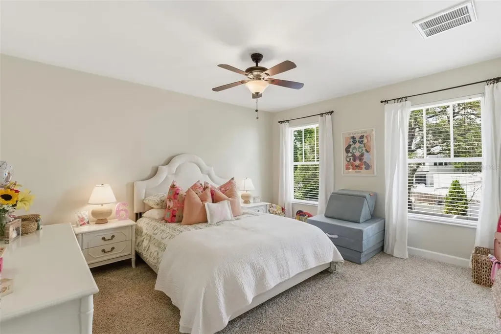 2803 W Averill Avenue Tampa FL 33611