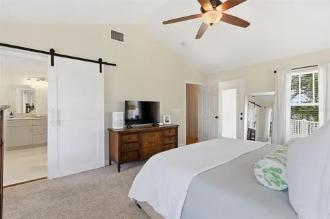2803 W Averill Avenue Tampa FL 33611
