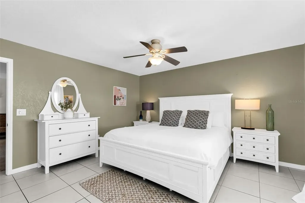 700 W Venice Avenue Venice FL 34285