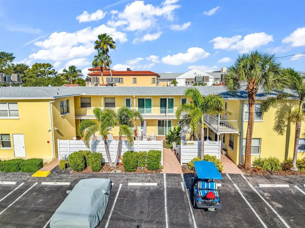 700 W Venice Avenue Venice FL 34285