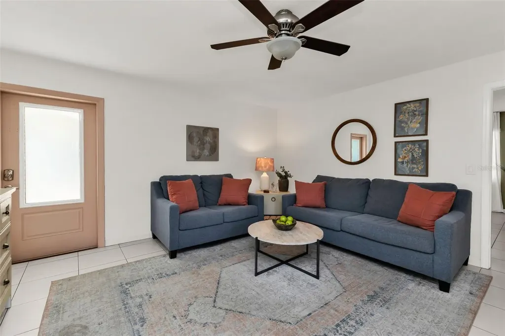 700 W Venice Avenue Venice FL 34285