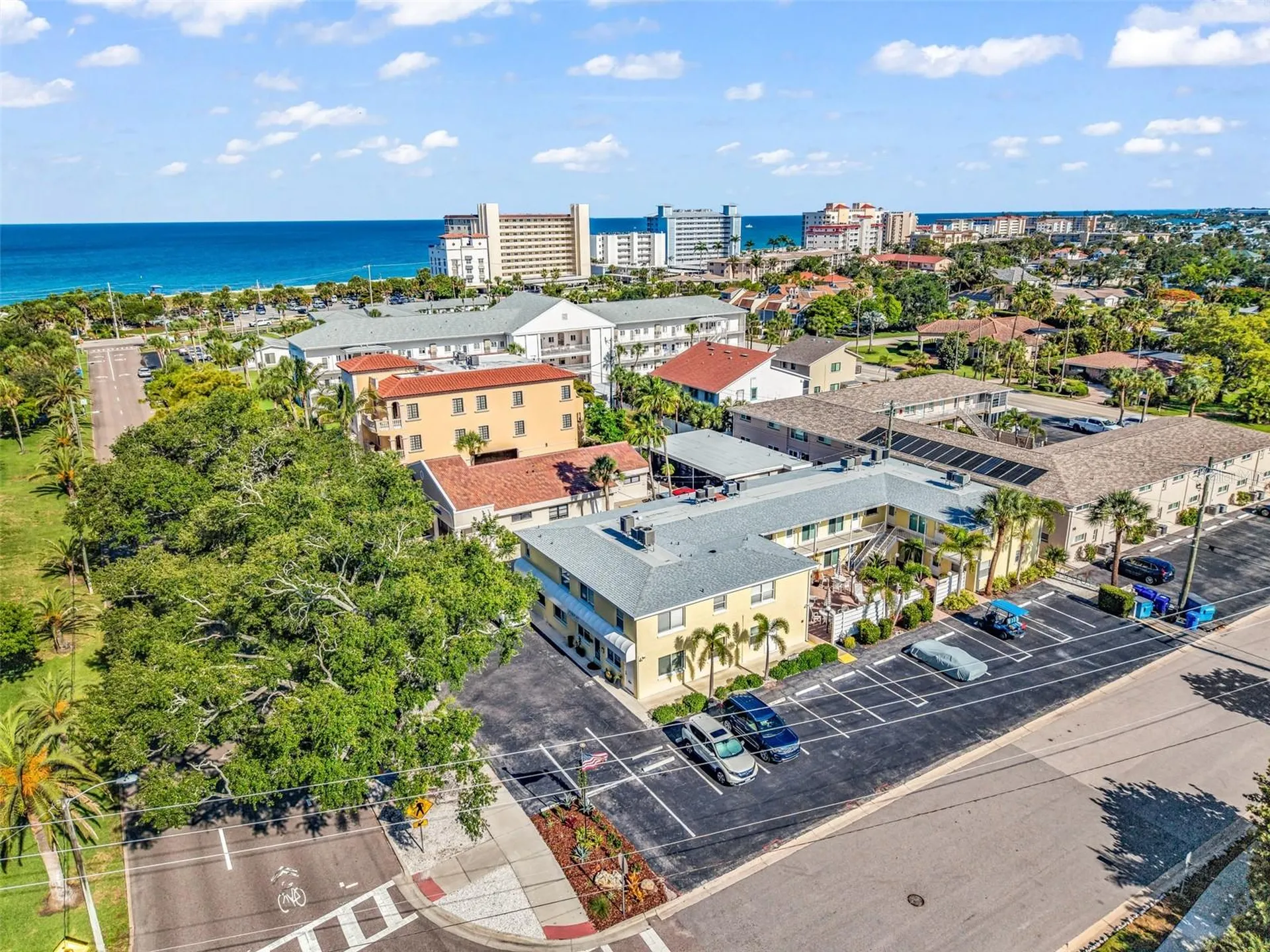 700 W Venice Avenue Venice FL 34285