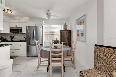 700 W Venice Avenue Venice FL 34285