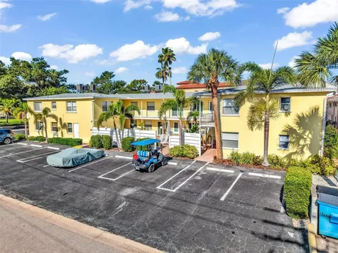 700 W Venice Avenue Venice FL 34285