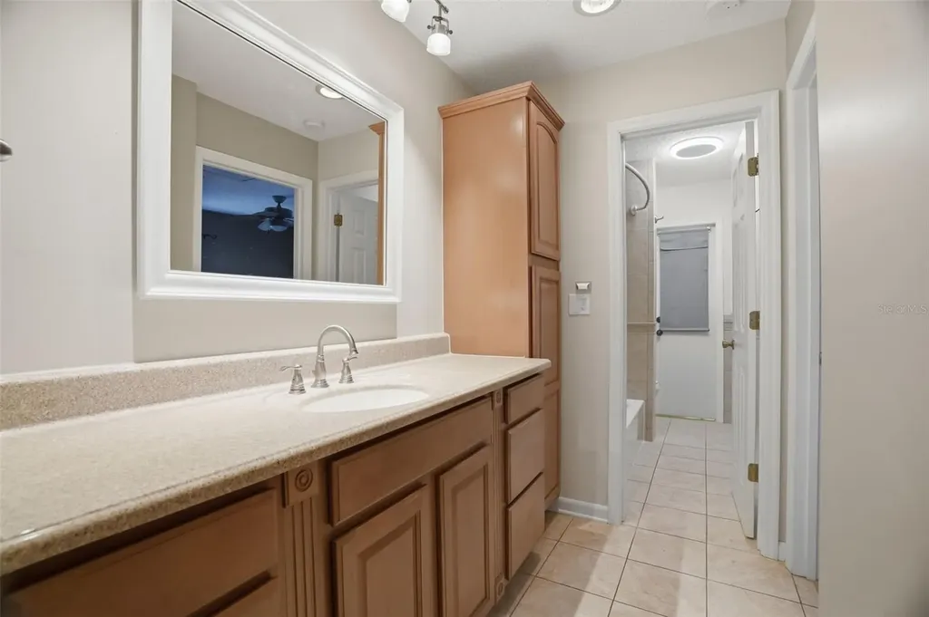 4307 W Wisconsin Court Tampa FL 33616