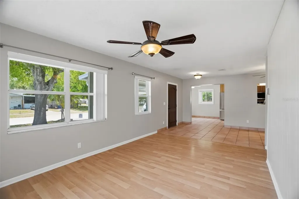 4307 W Wisconsin Court Tampa FL 33616