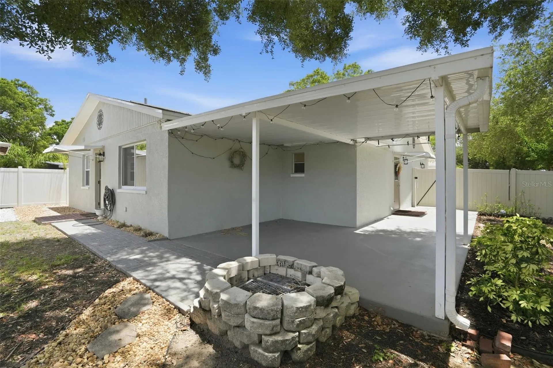 4307 W Wisconsin Court Tampa FL 33616