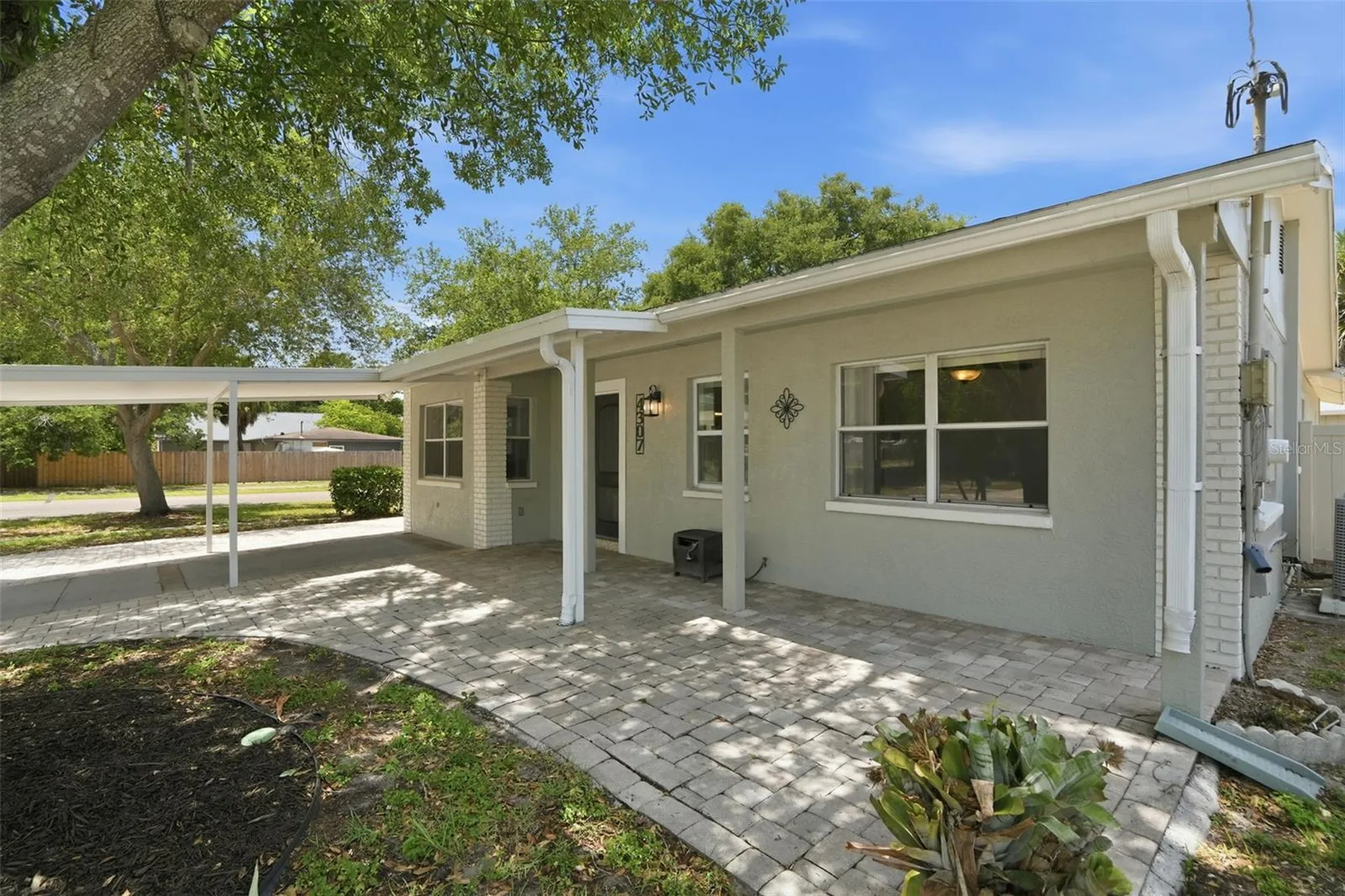 4307 W Wisconsin Court Tampa FL 33616