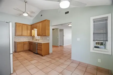 4307 W Wisconsin Court Tampa FL 33616